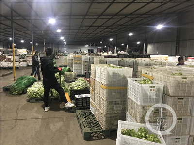 重慶超市新鮮蔬菜貨源充足，夠你慢慢挑選購買